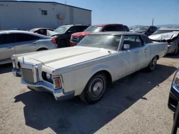  Salvage Lincoln Continental