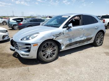  Salvage Porsche Macan