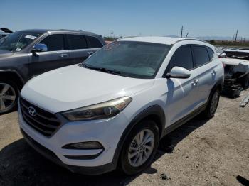  Salvage Hyundai TUCSON