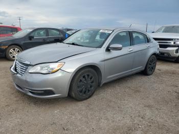  Salvage Chrysler 200