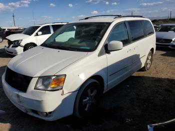  Salvage Dodge Caravan