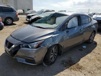  Salvage Nissan Versa