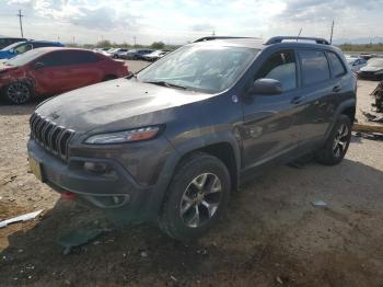  Salvage Jeep Cherokee