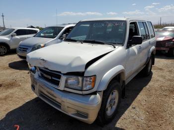  Salvage Isuzu Trooper