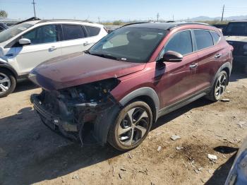  Salvage Hyundai TUCSON