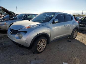  Salvage Nissan JUKE