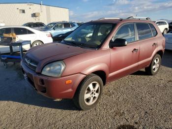  Salvage Hyundai TUCSON