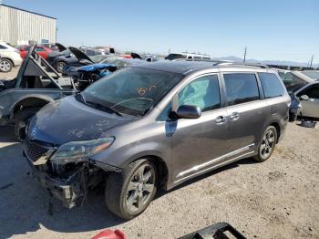  Salvage Toyota Sienna