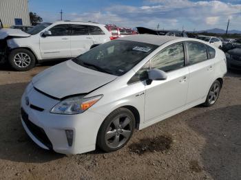  Salvage Toyota Prius