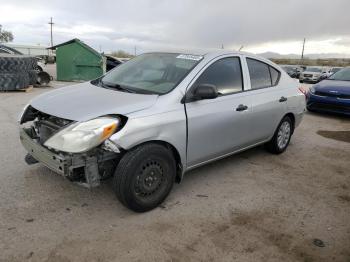  Salvage Nissan Versa