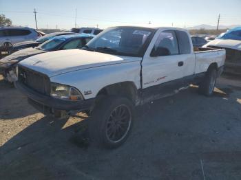  Salvage Dodge Dakota