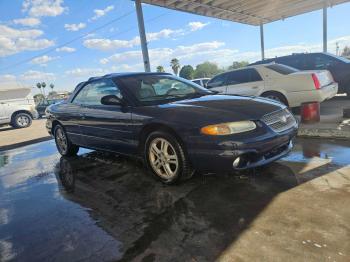  Salvage Chrysler Sebring