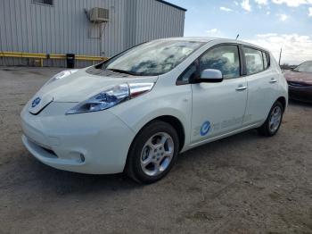  Salvage Nissan LEAF