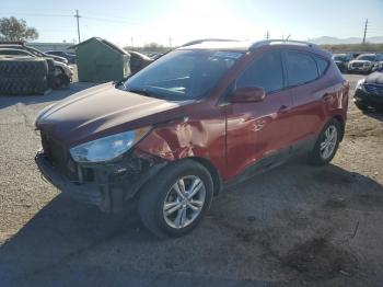  Salvage Hyundai TUCSON