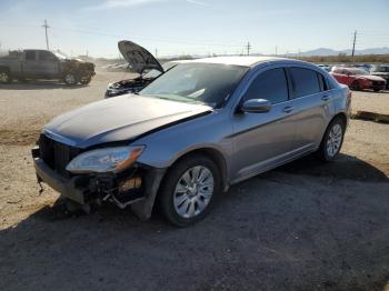  Salvage Chrysler 200