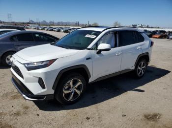  Salvage Toyota RAV4