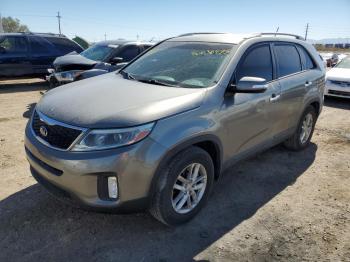  Salvage Kia Sorento