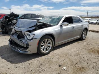  Salvage Chrysler 300