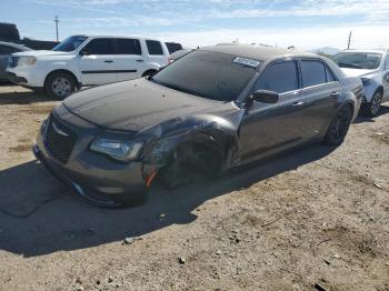  Salvage Chrysler 300