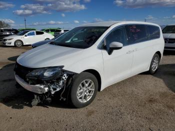  Salvage Chrysler Minivan