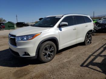  Salvage Toyota Highlander