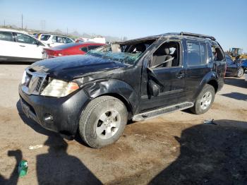  Salvage Nissan Pathfinder