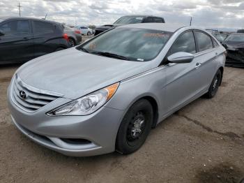  Salvage Hyundai SONATA