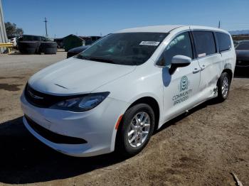  Salvage Chrysler Minivan