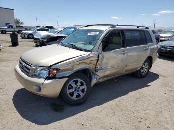  Salvage Toyota Highlander