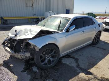  Salvage Chrysler 300