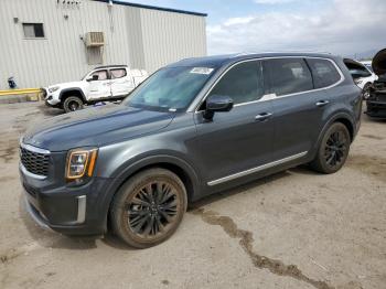  Salvage Kia Telluride