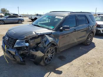  Salvage Ford Explorer