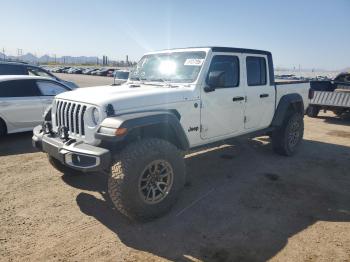  Salvage Jeep Gladiator