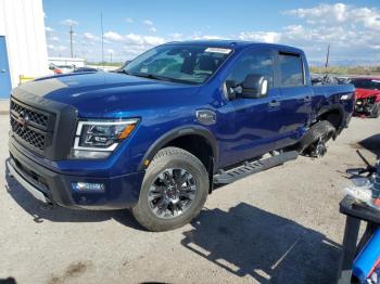 Salvage Nissan Titan