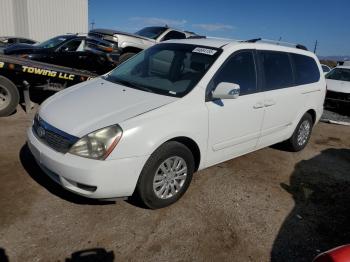  Salvage Kia Sedona