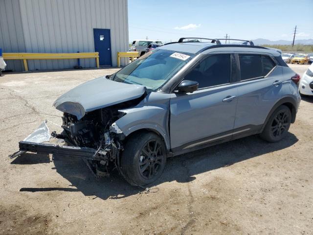  Salvage Nissan Kicks