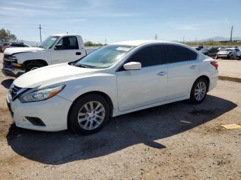  Salvage Nissan Altima