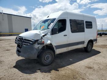  Salvage Mercedes-Benz Sprinter
