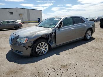  Salvage Chrysler 300