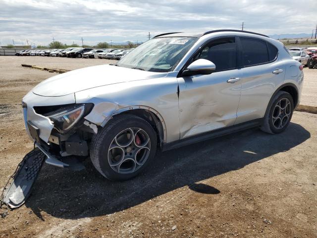  Salvage Alfa Romeo Stelvio