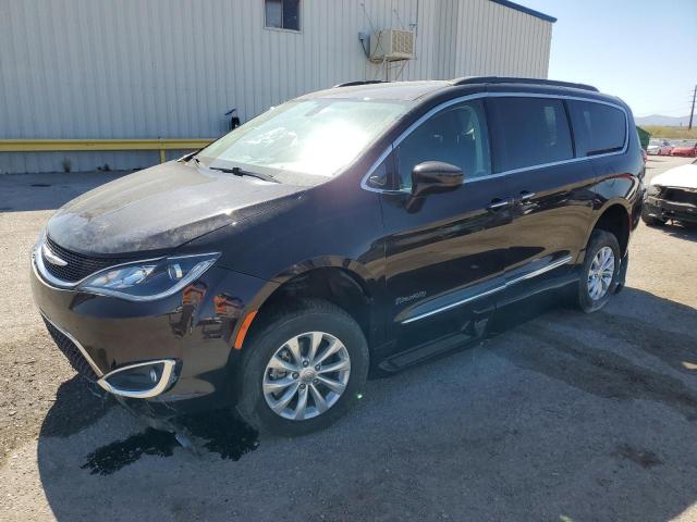  Salvage Chrysler Pacifica