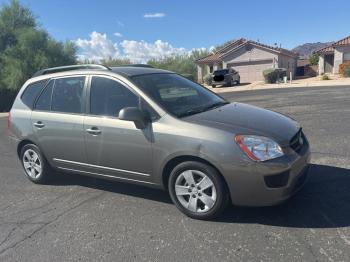  Salvage Kia Rondo