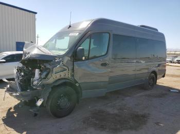  Salvage Mercedes-Benz Sprinter