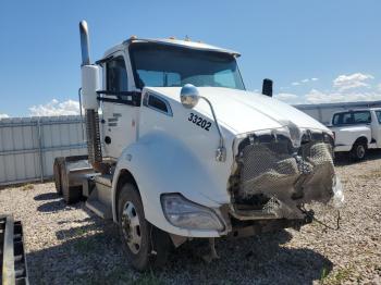  Salvage Kenworth T680