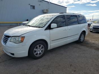 Salvage Chrysler Minivan