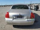 Lincoln Towncar Signature Image 4