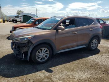  Salvage Hyundai TUCSON