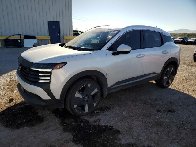  Salvage Nissan Kicks