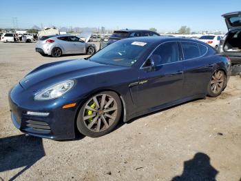  Salvage Porsche Panamera
