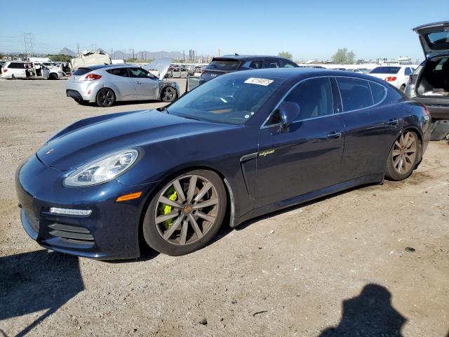  Salvage Porsche Panamera